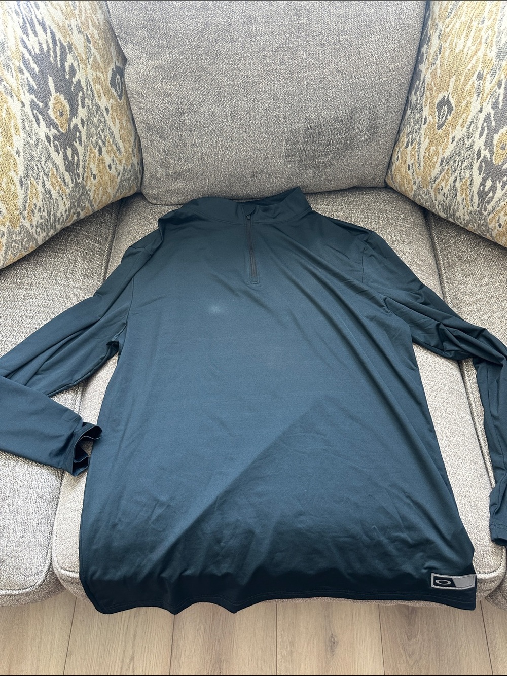 Oakley Men’s Black Long-Sleeve Half-Zip Performance Pullover